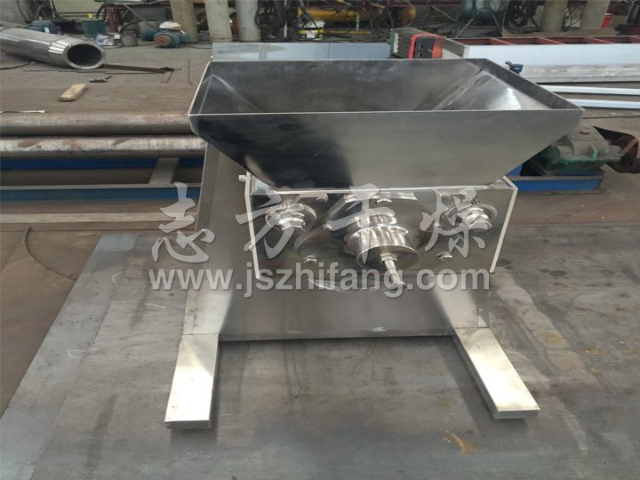 搖擺式顆粒機(jī)